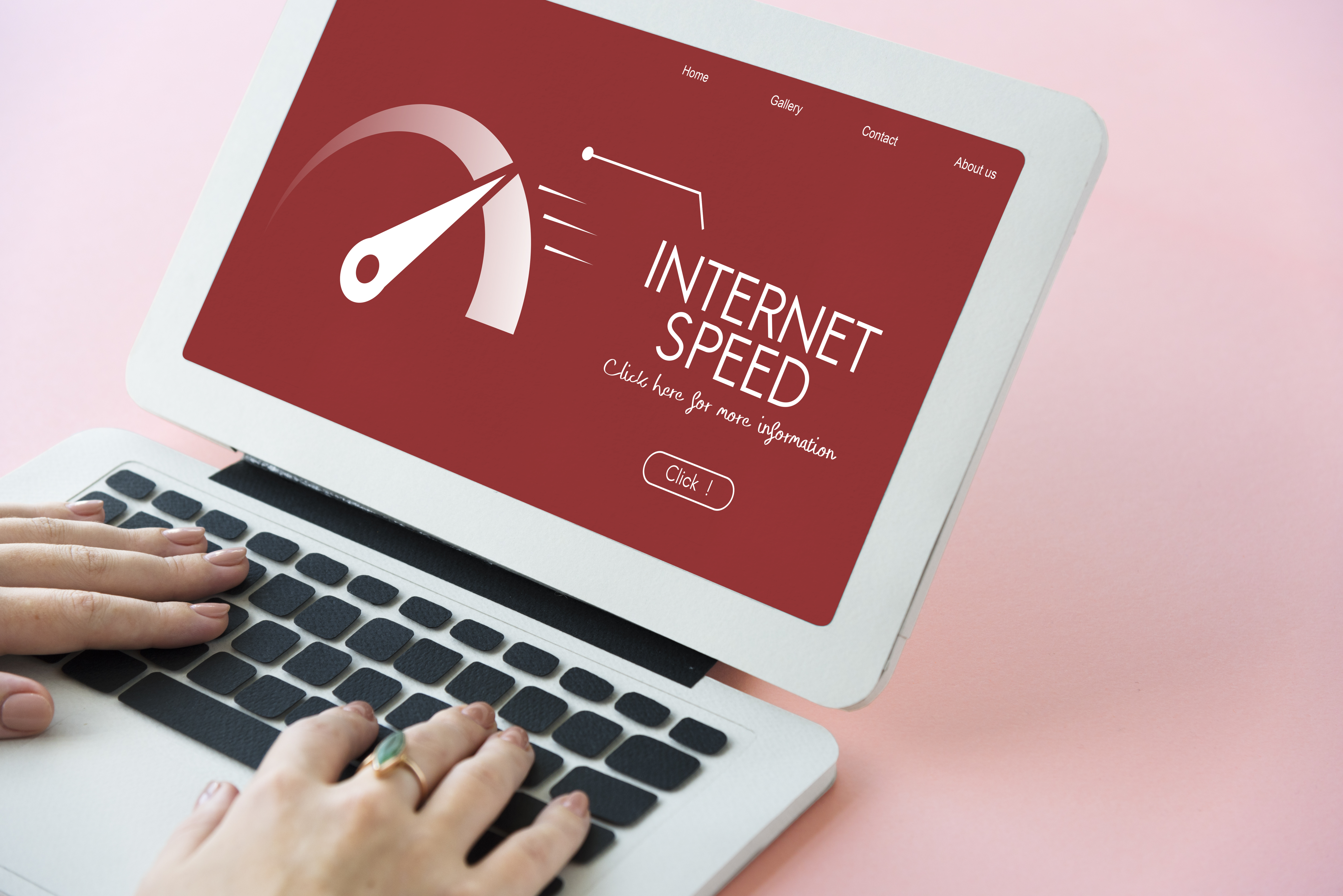 A white laptop showing a text that says "Internet Speed" with a red background, as an illustration for 15 Mbps internet package (15 Mbps berapa GB).
