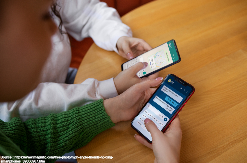 WhatsApp sudah menjadi bagian penting dari aktivitas sehari-hari, baik untuk komunikasi pribadi maupun pekerjaan. Namun, ada kalanya kamu ingin “menghilang” sejenak dari WhatsApp tanpa harus mematikan koneksi internet atau WiFi. Kabar baiknya, ada beberapa cara menonaktifkan WA sementara tanpa mematikan WiFi yang bisa kamu lakukan dengan mudah.

Cara Menonaktifkan WA Sementara di Android & iOS

Berikut beberapa cara efektif yang bisa kamu coba:

1. Force Stop Aplikasi WhatsApp (Android)

Cara ini cukup ampuh untuk menghentikan aktivitas WhatsApp sementara.

Langkah-langkah:

Buka Pengaturan (Settings)
Pilih Aplikasi (Apps)
Cari dan pilih WhatsApp
Klik Paksa Berhenti (Force Stop)

Saat fitur ini digunakan, WhatsApp akan nonaktif sementara di latar sistem sehingga pesan tidak akan masuk hingga aplikasi dibuka kembali.

2. Nonaktifkan Background Data WhatsApp

Metode ini memungkinkan kamu tetap menggunakan WiFi untuk aplikasi lain tanpa gangguan dari WhatsApp.

Cara melakukannya:

Masuk ke Pengaturan
Pilih Aplikasi > WhatsApp
Klik Data Seluler & WiFi
Nonaktifkan Data Latar Belakang (Background Data)

Hasilnya, WhatsApp tidak akan menerima pesan secara real-time.

Baca juga :  Cara Mudah Membuat WA Bisnis untuk Usaha UMKM dan Startup

3. Gunakan Mode “Restricted” atau “Data Saver”

Beberapa smartphone memiliki fitur pembatasan aplikasi.

Langkah:

Masuk ke Pengaturan
Pilih Battery / Penghemat Baterai
Aktifkan pembatasan untuk WhatsApp

Ini akan membatasi aktivitas WA tanpa perlu mematikan WiFi.

4. Matikan Notifikasi WhatsApp

Jika tujuan kamu adalah “tidak terganggu”, cara ini cukup efektif.

Caranya:

Masuk ke Pengaturan
Pilih Notifikasi
Nonaktifkan notifikasi WhatsApp

Walaupun pesan tetap masuk, kamu tidak akan menerima pemberitahuan.

5. Gunakan Fitur Focus Mode / Do Not Disturb (Android & iOS)

Fitur ini bisa membantu kamu menjauh sementara dari WhatsApp.

Manfaat:

Memblokir notifikasi dari aplikasi tertentu
Membantu tetap fokus tanpa gangguan chat

Baca juga : Cara Membuat WhatsApp Business dan Fitur-fiturnya

6. Aktifkan Airplane Mode (Manual)

Trik sederhana:

Aktifkan Mode Pesawat
Buka WhatsApp untuk membaca pesan
Tutup aplikasi sebelum menonaktifkan mode pesawat

Pesan tidak akan terbaca oleh pengirim (tidak berubah jadi centang biru).

7. Gunakan WhatsApp Web Secara Terbatas

Jika hanya ingin mengecek pesan tanpa terlihat aktif di HP:

Gunakan WhatsApp Web
Hindari membuka chat tertentu

Source : https://www.lifewire.com/log-out-of-whatsapp-on-iphone-or-android-5115348 

Biznet Home, Koneksi Ultra Cepat dengan Teknologi Fiber Optik

Untuk memastikan aktivitas online tetap lancar tanpa gangguan, memilih koneksi internet yang stabil sangat penting. Layanan Biznet Home berbasis fiber optik dirancang untuk menghadirkan internet cepat dan stabil, ideal untuk kerja online, streaming, dan aktivitas digital lainnya.

Dengan jaringan yang andal, kamu tetap bisa mengontrol penggunaan aplikasi seperti WhatsApp tanpa harus mengorbankan koneksi internet secara keseluruhan.

FAQ

Q: Bagaimana agar WA centang 1 tanpa mematikan data?
A: kamu bisa menggunakan metode Force Stop atau menonaktifkan background data WhatsApp. Dengan cara ini, pesan tidak akan diterima secara real-time sehingga tetap centang satu.

Q: Bagaimana cara agar WA terlihat offline padahal online?
A: Beberapa cara yang bisa dilakukan:
Nonaktifkan last seen (terakhir dilihat)
Matikan centang biru (read receipts)
Batasi aktivitas aplikasi di background
Dengan kombinasi ini, kamu bisa terlihat offline meskipun sebenarnya sedang online.

Q: Apa ciri-ciri nomor kita diblokir?
A: Berikut beberapa tanda umum:

Pesan hanya centang satu terus-menerus
Foto profil tidak terlihat
Tidak bisa melihat status (story)
Tidak bisa melakukan panggilan

Namun, tanda-tanda ini tidak selalu akurat karena bisa disebabkan pengaturan privasi.